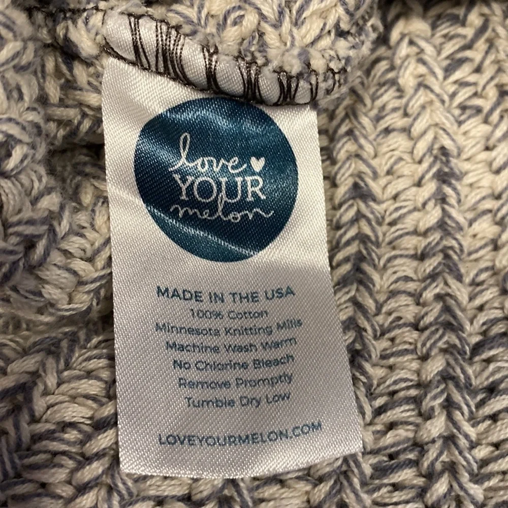 Love Your Melon Beanie Toque Hat - Picture 4 of 5